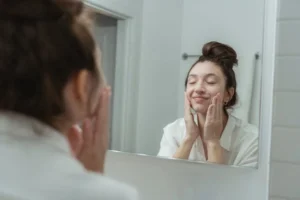 Read more about the article Face wash for dry skin under ₹300 in India (2025)